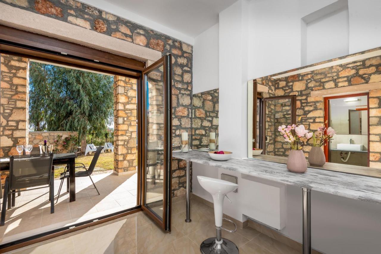 Aggelina Villa Pefki Esterno foto